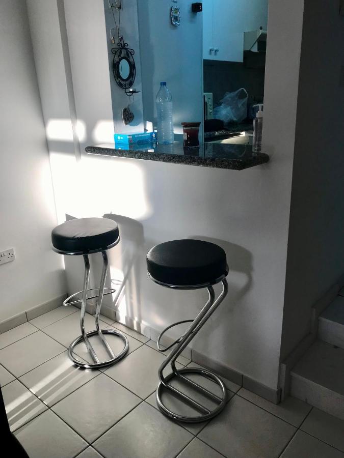 파포스 Owls Nest Townhouse 빌라 외부 사진